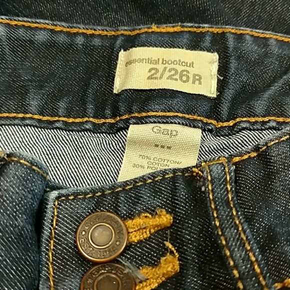GAP Essential Bootcut Jeans - Picture 3 of 3